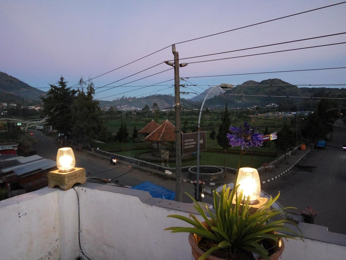 Tani Jiwo Hostel Diyeng Exterior foto